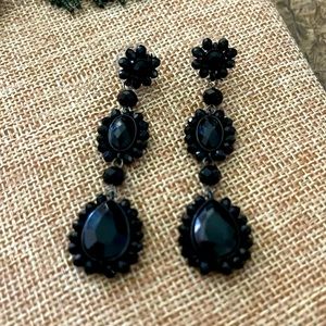 black rhinestone pierced post long dangle earrings